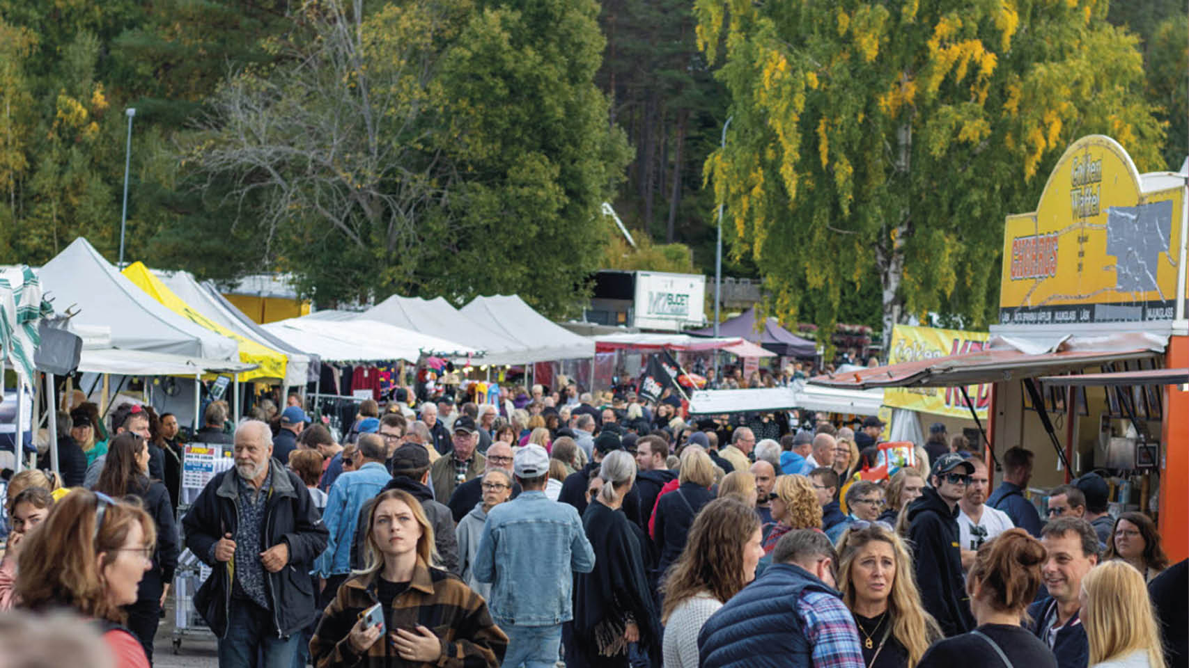 Årjängs marknad 19–21 september Årjängs marknad i västra Värmland brukar ha cirka 100 000 glada besökare, vilket gör den till en av Sveriges allra största höstmarknader. Här finns 700 platser till...