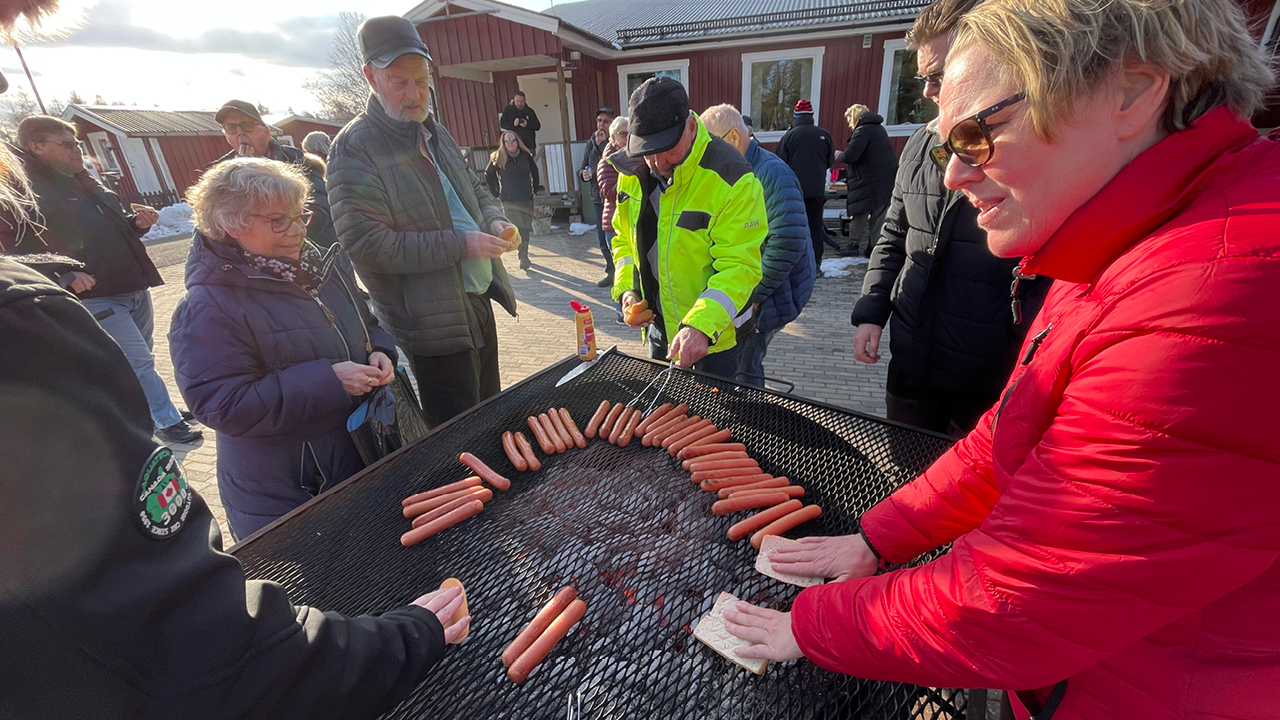 Några av Caravan Clubs medlemmar har betygsatt delar av utbudet inför sommaren. Grillad korv hör campinglivet till, sommar som vinter. I dag är utbudet rikt. Den traditionella grillkorven har fått...
