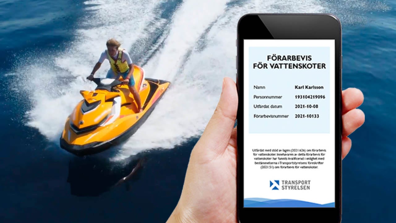 Bakgrunden till beslutet är att användningen av vattenskotrar ökat, vilket har lett till fler olyckor. Riksdagen beslutade därför förra året för att införa krav på förarbevis för vattenskoter. – Det...