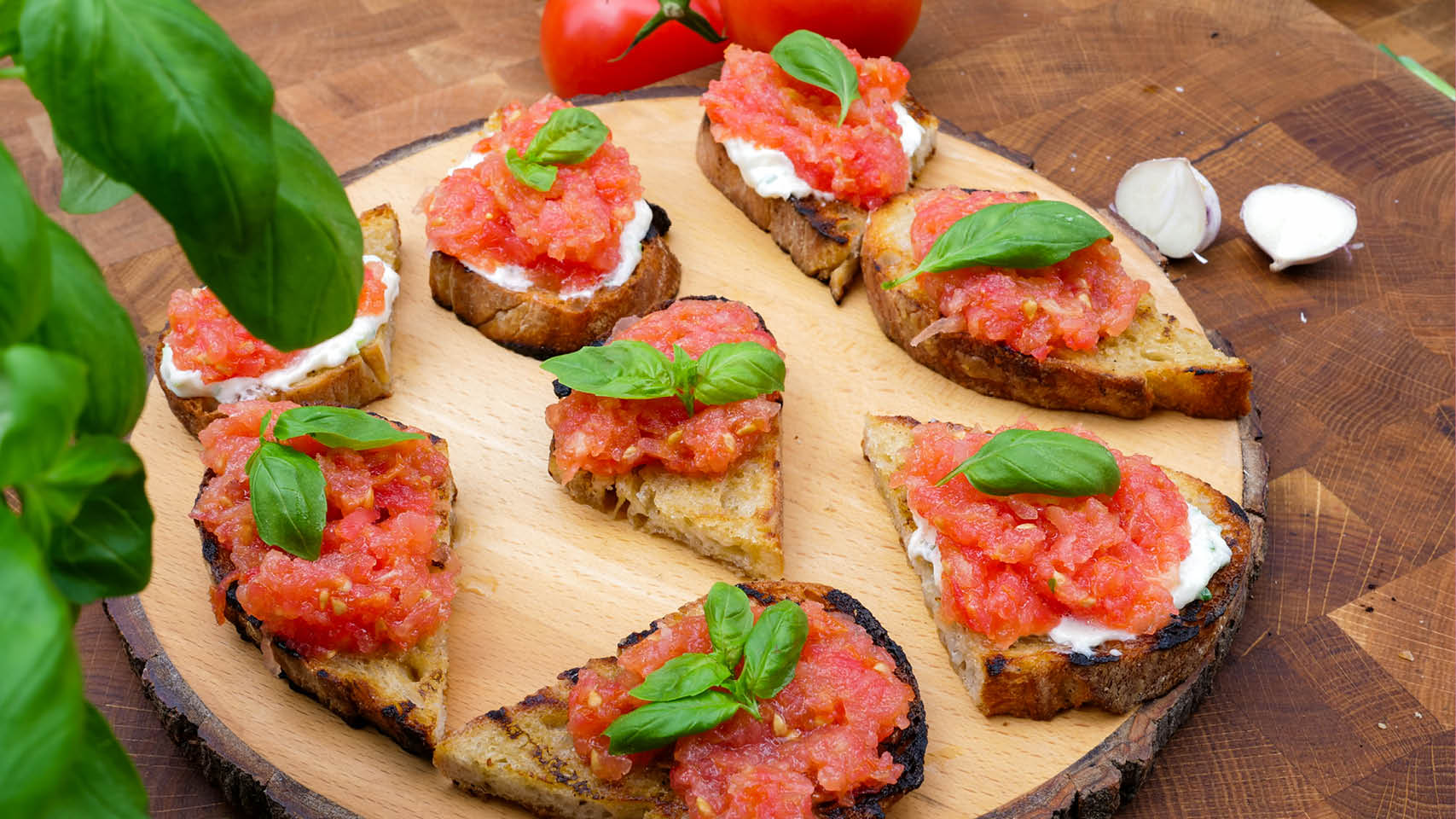 En klassisk spansk tapasrätt som är perfekt som förrätt eller ett tilltugg – smakrikt, enkelt och gott!