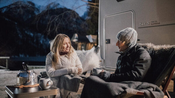 När riksdagen nu har många nya ledamöter och utskottssammansättningar intensifieras kampanjen Husbilskampen. Det finns ungefär 110 000 registrerade husbilar i Sverige. Jämfört med övriga Europa beskattar Sverige nyregistrerade husbilar hårdast...